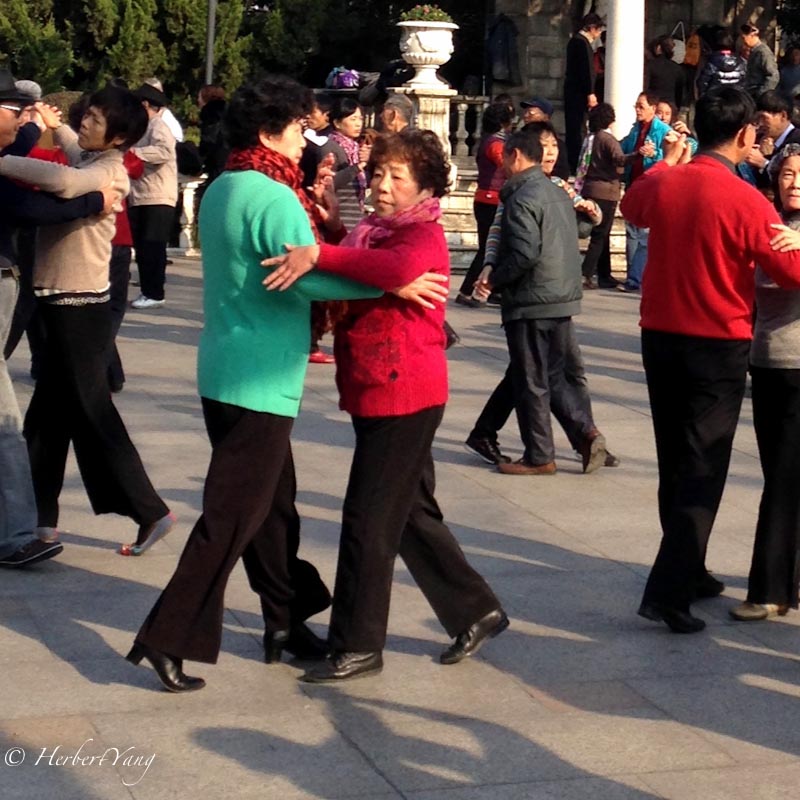 park dancers 2