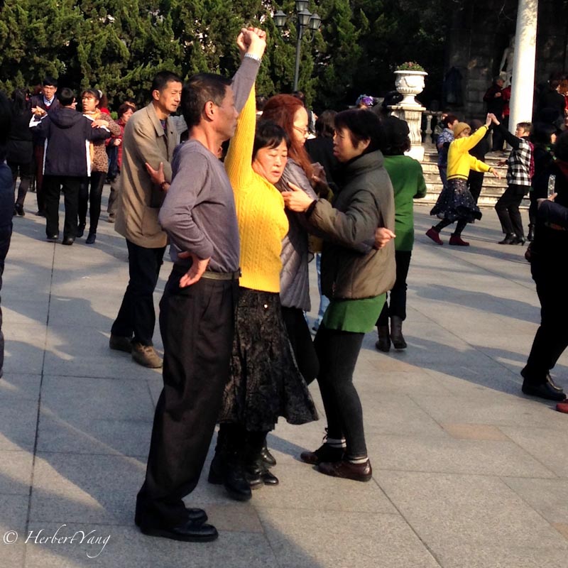 park dancers 3